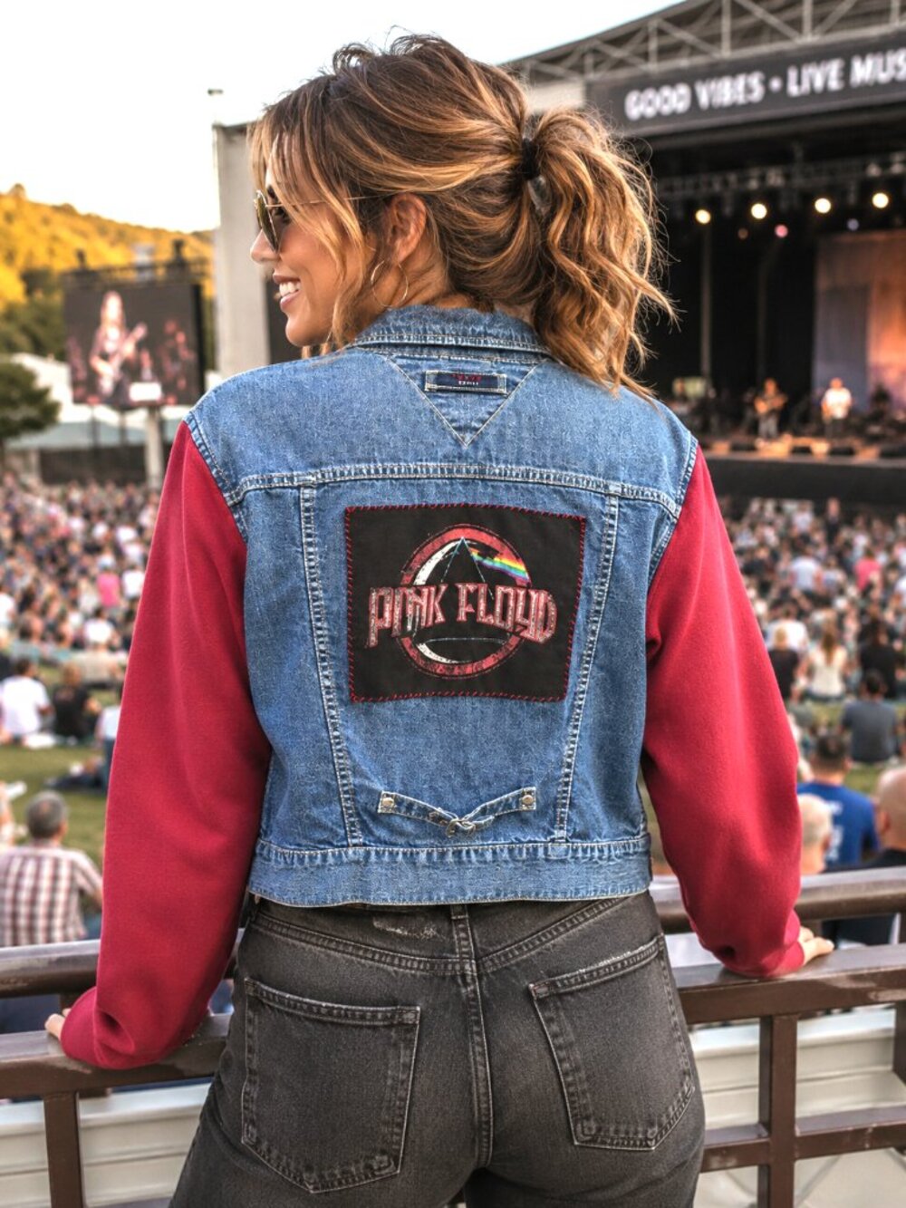 Upcycled Pink Floyd Denim Jacket Vintage 1970s Cropped Light Jean Coat Size XS